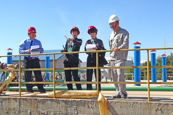 Contractors at build site.